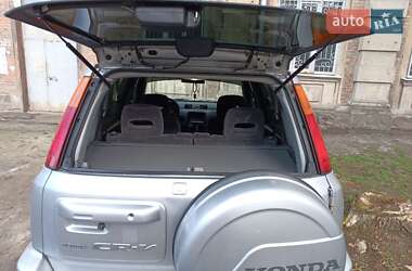 Внедорожник / Кроссовер Honda CR-V 2001 в 