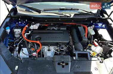 Внедорожник / Кроссовер Honda CR-V 2023 в 