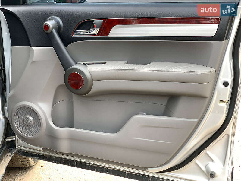 Внедорожник / Кроссовер Honda CR-V 2010 в Виннице
