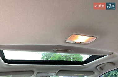 Позашляховик / Кросовер Honda CR-V 2010 в 