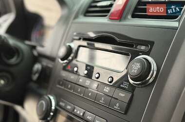 Позашляховик / Кросовер Honda CR-V 2007 в 