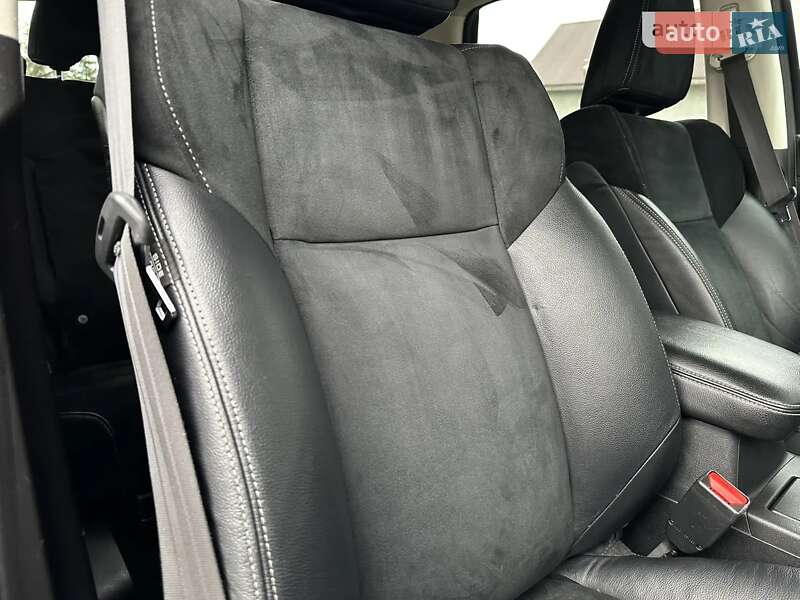 Позашляховик / Кросовер Honda CR-V 2013 в Чернівцях