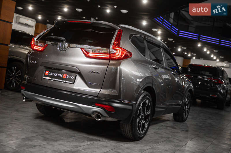 Внедорожник / Кроссовер Honda CR-V 2019 в Ужгороде