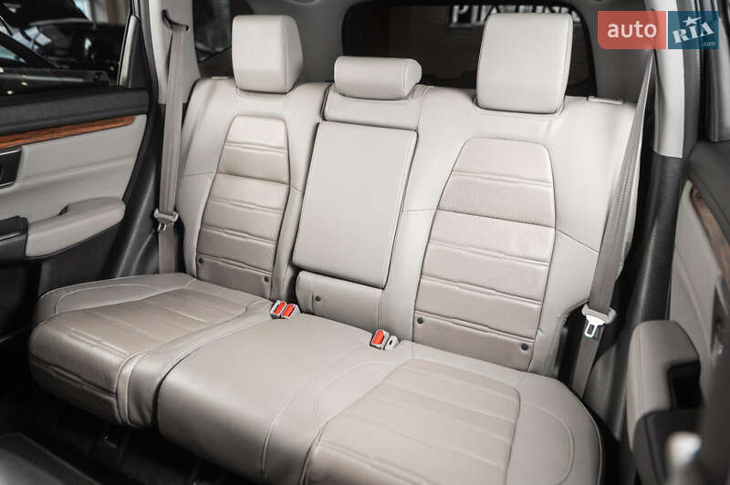 Внедорожник / Кроссовер Honda CR-V 2019 в Ужгороде