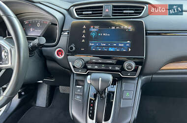 Внедорожник / Кроссовер Honda CR-V 2019 в 