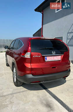 Внедорожник / Кроссовер Honda CR-V 2015 в 