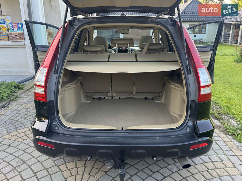 Позашляховик / Кросовер Honda CR-V 2008 в Коломиї
