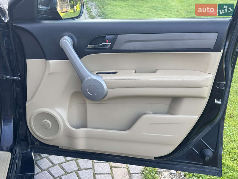 Позашляховик / Кросовер Honda CR-V 2008 в Коломиї