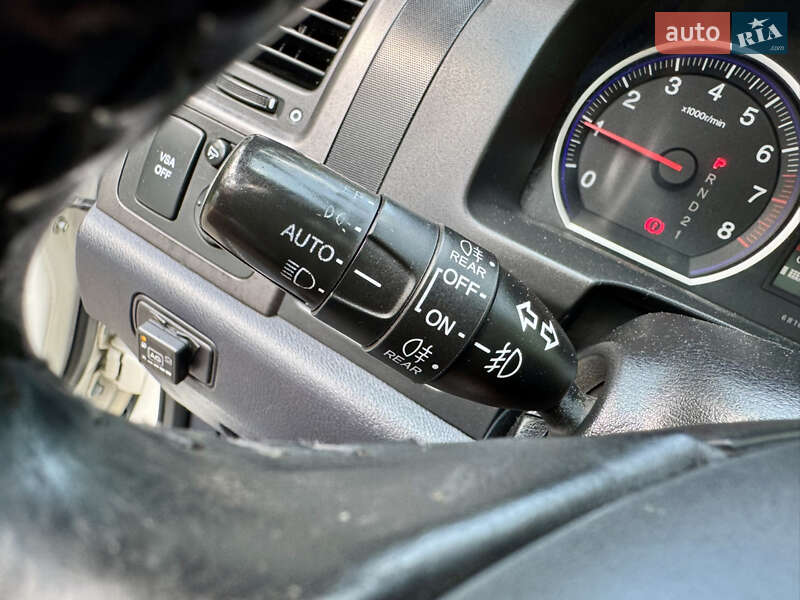 Внедорожник / Кроссовер Honda CR-V 2008 в Киеве