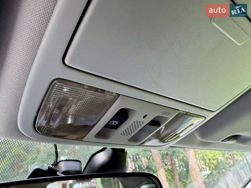 Внедорожник / Кроссовер Honda CR-V 2008 в Киеве