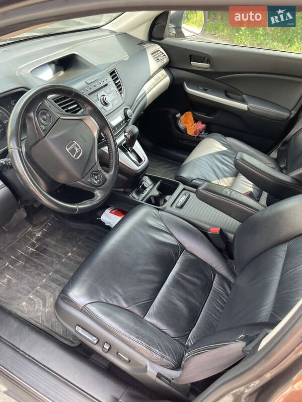 Внедорожник / Кроссовер Honda CR-V 2012 в Киеве