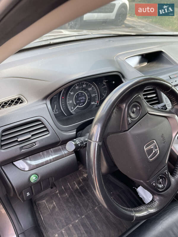Внедорожник / Кроссовер Honda CR-V 2012 в Киеве