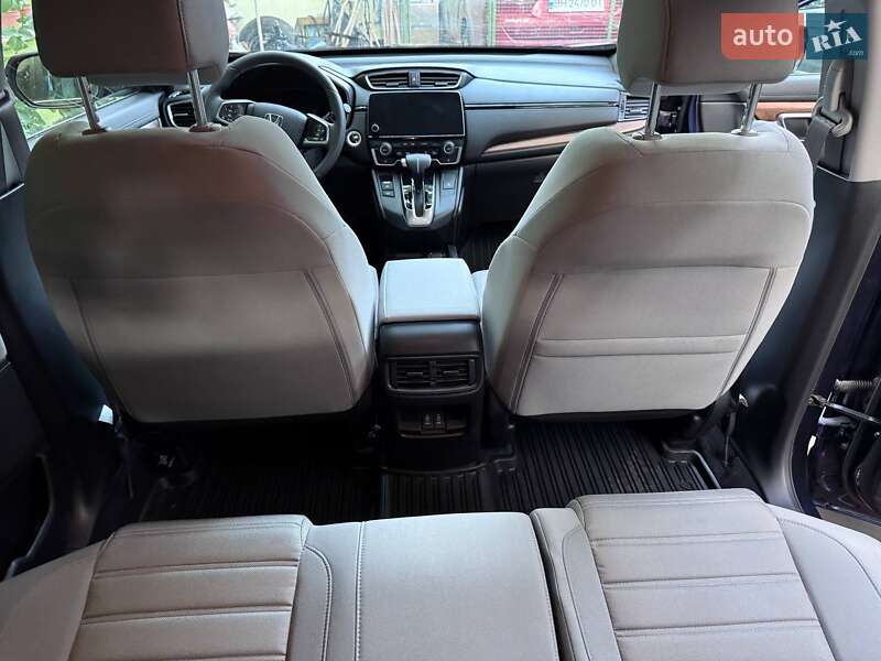 Внедорожник / Кроссовер Honda CR-V 2018 в Одессе фото 6 Внедорожник / Кроссовер Honda CR-V 2018 в Одессе