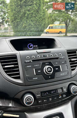 Внедорожник / Кроссовер Honda CR-V 2014 в 