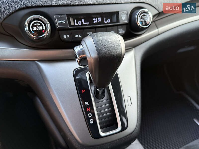 Внедорожник / Кроссовер Honda CR-V 2014 в Львове