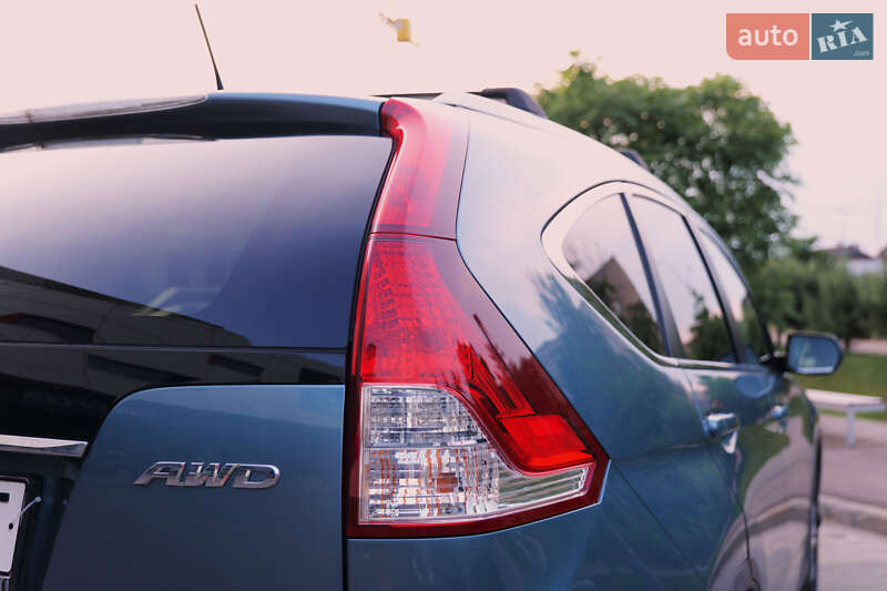 Позашляховик / Кросовер Honda CR-V 2013 в Луцьку