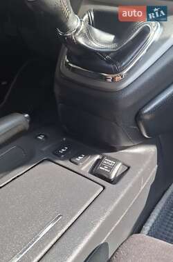 Позашляховик / Кросовер Honda CR-V 2014 в 
