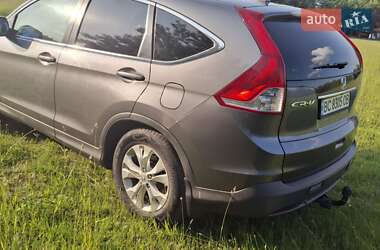 Позашляховик / Кросовер Honda CR-V 2014 в 