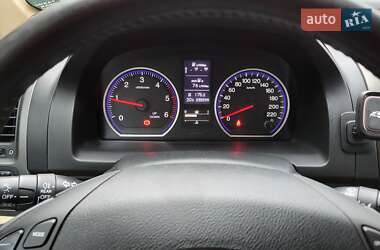 Внедорожник / Кроссовер Honda CR-V 2011 в 