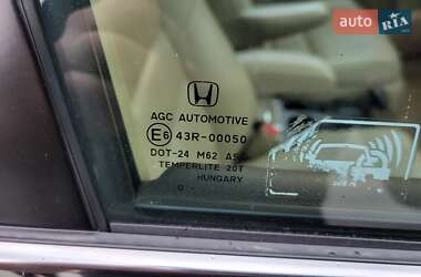 Внедорожник / Кроссовер Honda CR-V 2011 в 