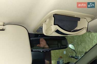 Внедорожник / Кроссовер Honda CR-V 2011 в 