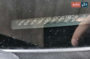 Внедорожник / Кроссовер Honda CR-V 2011 в 