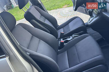 Позашляховик / Кросовер Honda CR-V 2008 в 