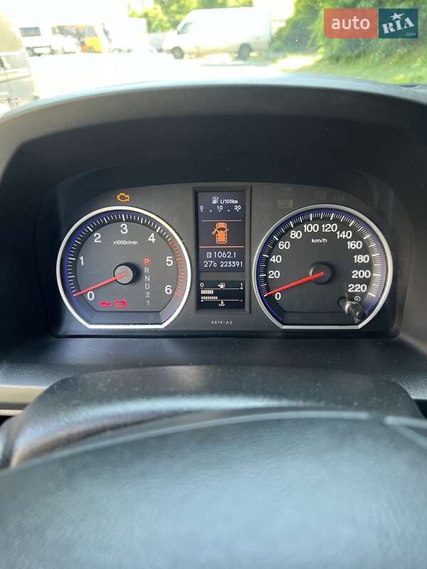 Внедорожник / Кроссовер Honda CR-V 2010 в Черновцах