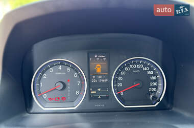 Позашляховик / Кросовер Honda CR-V 2010 в 