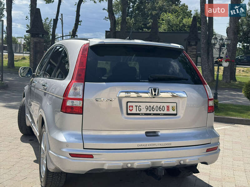 Внедорожник / Кроссовер Honda CR-V 2011 в Стрые
