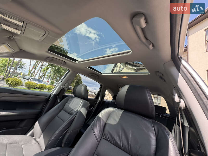 Внедорожник / Кроссовер Honda CR-V 2011 в Стрые