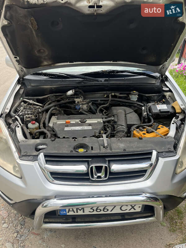 Позашляховик / Кросовер Honda CR-V 2003 в Коростишеві