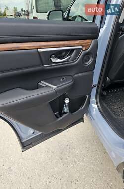 Внедорожник / Кроссовер Honda CR-V 2022 в 