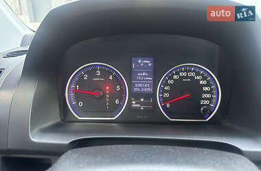 Внедорожник / Кроссовер Honda CR-V 2010 в 