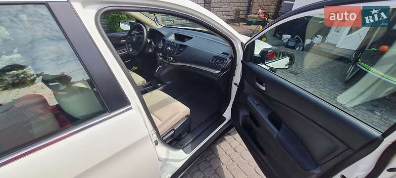 Внедорожник / Кроссовер Honda CR-V 2016 в Ровно