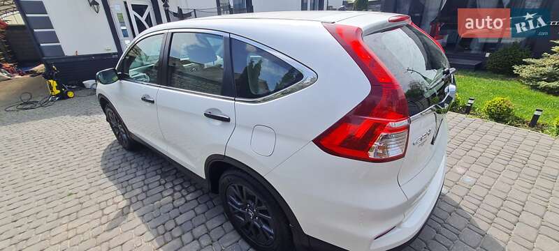 Внедорожник / Кроссовер Honda CR-V 2016 в Ровно