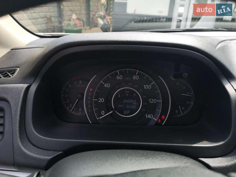 Внедорожник / Кроссовер Honda CR-V 2016 в Ровно