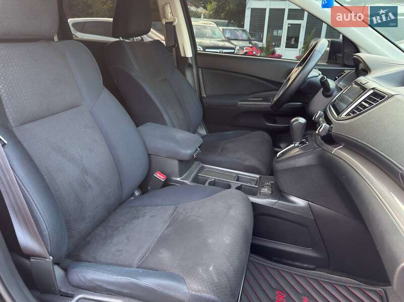 Внедорожник / Кроссовер Honda CR-V 2015 в Харькове