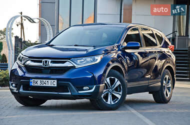 Внедорожник / Кроссовер Honda CR-V 2019 в Сарнах