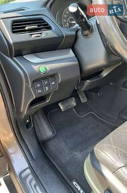 Внедорожник / Кроссовер Honda CR-V 2013 в 
