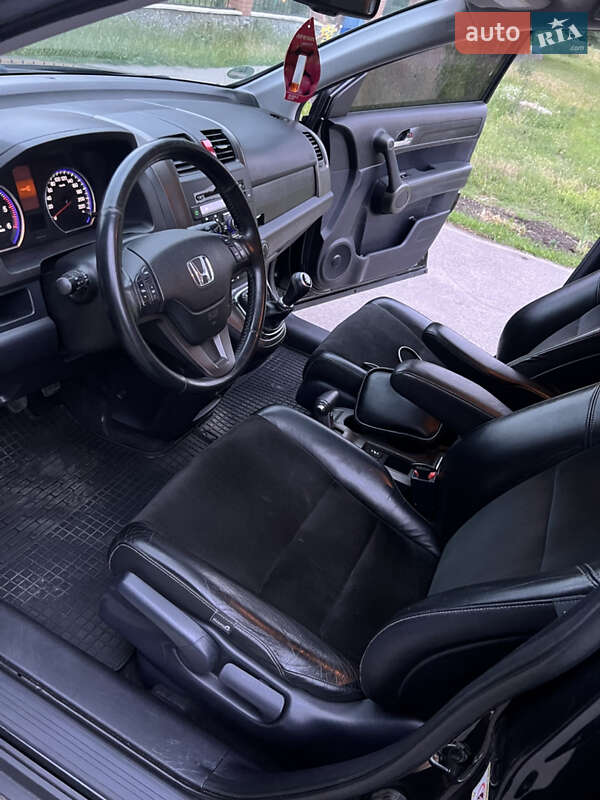 Внедорожник / Кроссовер Honda CR-V 2011 в Краснограде