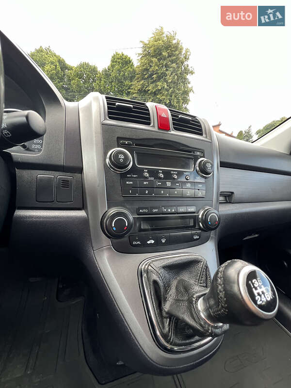 Позашляховик / Кросовер Honda CR-V 2008 в Житомирі