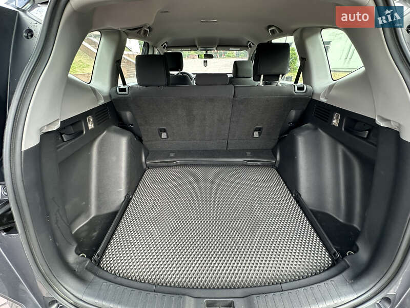 Внедорожник / Кроссовер Honda CR-V 2017 в Днепре