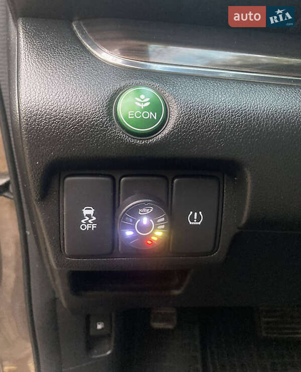 Позашляховик / Кросовер Honda CR-V 2015 в Львові фото 16 Позашляховик / Кросовер Honda CR-V 2015 в Львові