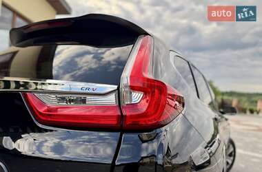 Внедорожник / Кроссовер Honda CR-V 2019 в 