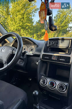 Внедорожник / Кроссовер Honda CR-V 2003 в 