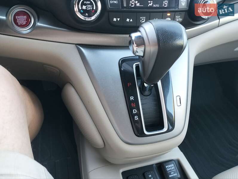 Позашляховик / Кросовер Honda CR-V 2014 в Тернополі