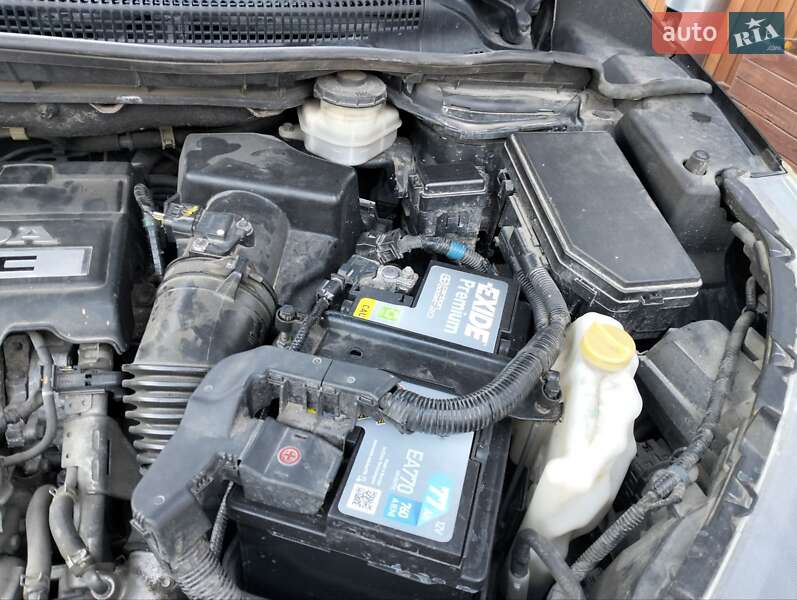 Позашляховик / Кросовер Honda CR-V 2014 в Тернополі