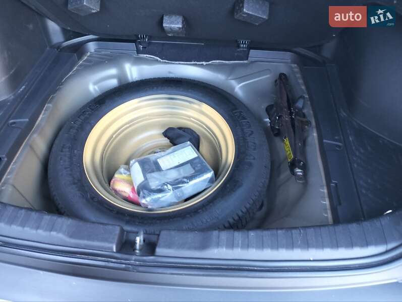 Позашляховик / Кросовер Honda CR-V 2014 в Тернополі