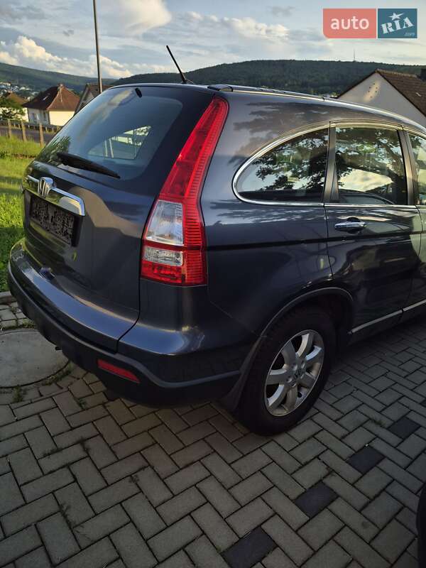 Внедорожник / Кроссовер Honda CR-V 2007 в Киеве